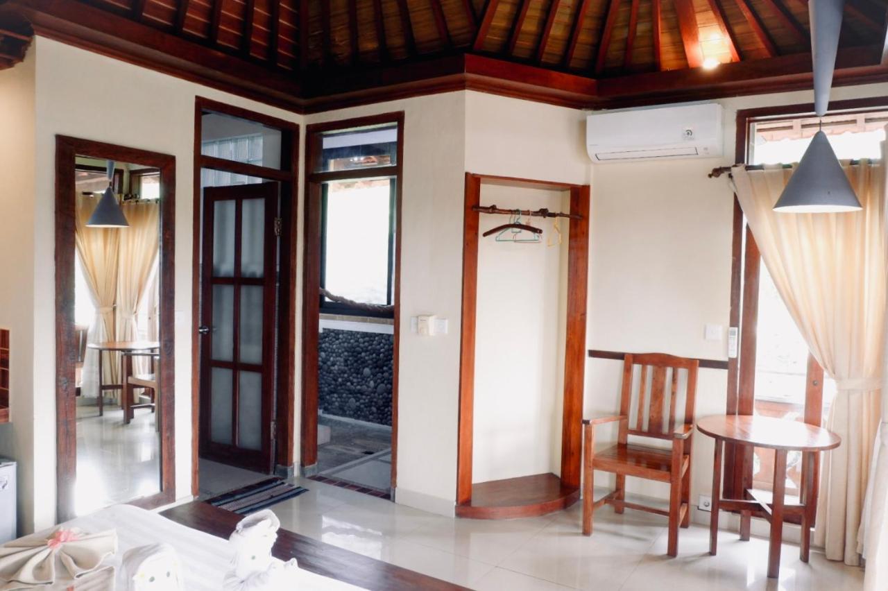 Amed Cafe & Hotel Kebun Wayan Exterior photo